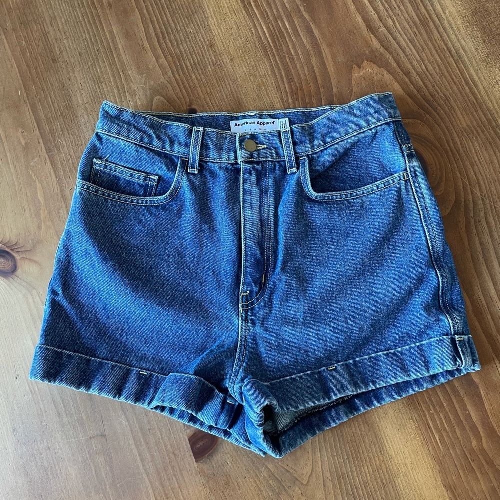 ❌SOLD❌American Apparel High Waist Denim Shorts - Size 31
